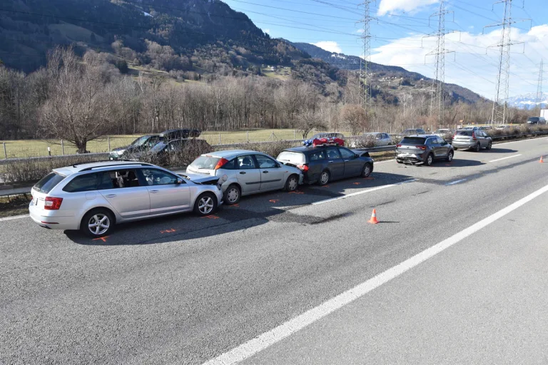 A13 Maienfeld GR – Verletzte bei Massenkarambolage auf der Autobahn