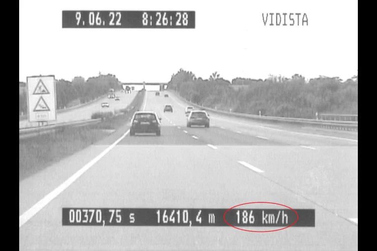 A9 Eisenberg - Droyßig – Ignoranz kostet Raser viel Geld