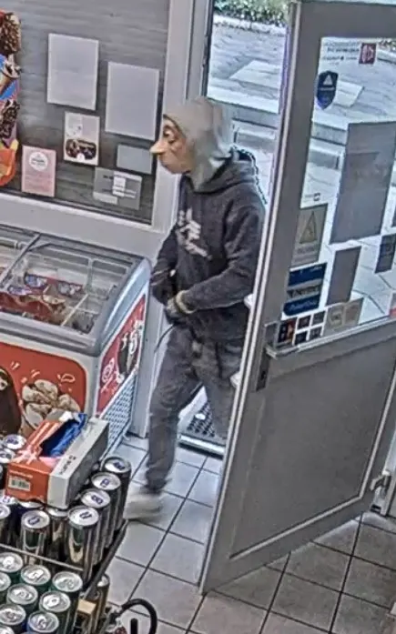 Kremperheide – Fahndung mit Fotos nach Überfall auf Tankstelle
