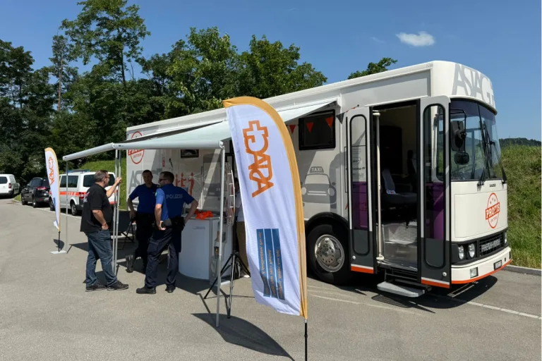 Treff der Chauffeurinnen in Züberwangen SG –  erfolgreiche Veranstaltung der Kantonspolizei