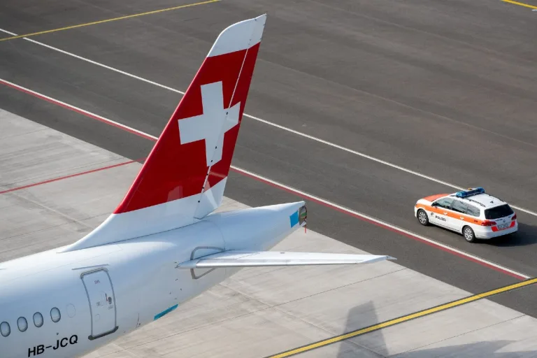 Flughafen Zürich - Kokain im Bauch transportiert - Mann verhaftet