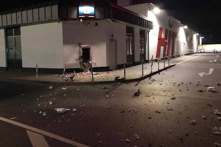 Geldautomatensprengung in Dormagen