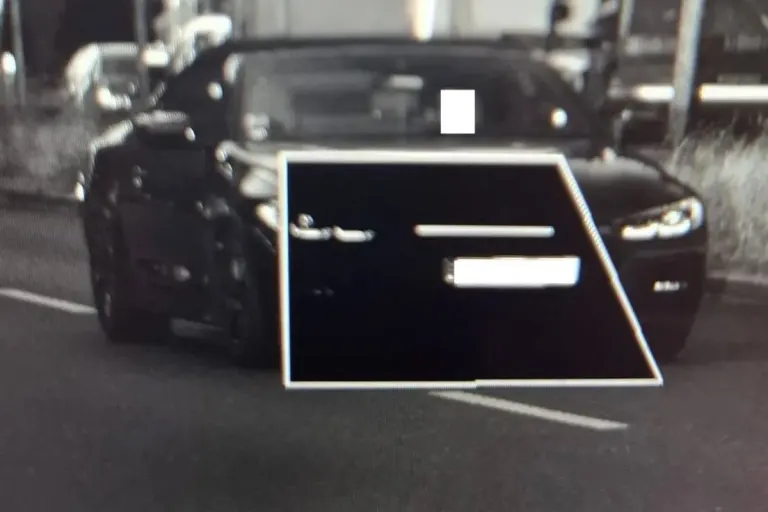 Berlin – BMW mit 134 km/h in Tempo-30-Zone geblitzt