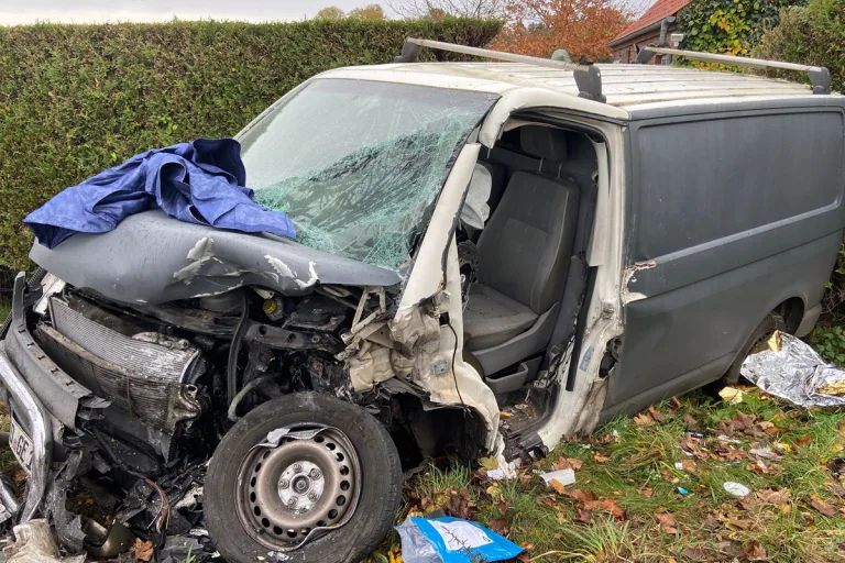 Horneburg NI – Vier Verletzte bei Unfall auf Gegenfahrbahn