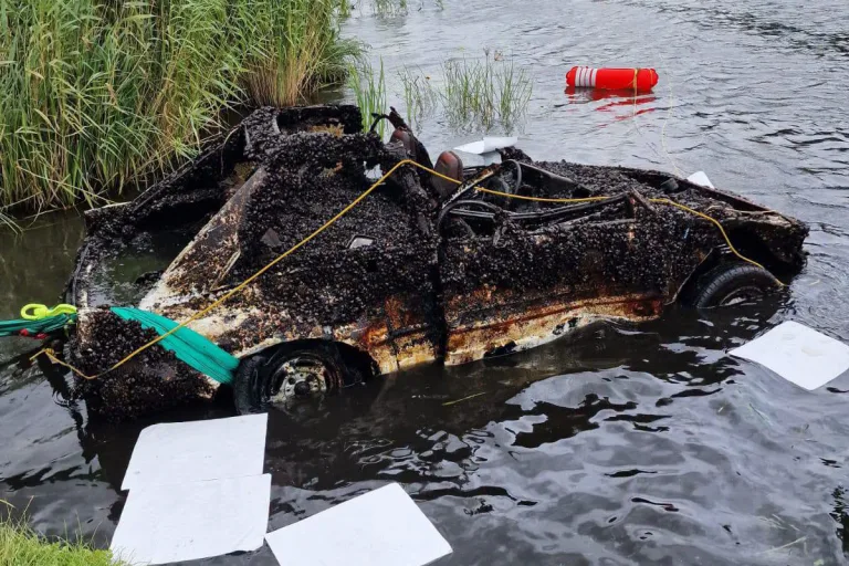 Gützkow – Menschliche Knochen bei Bergung von Autowrack gefunden