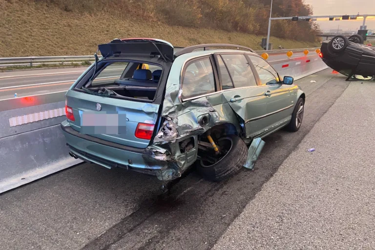 Scherz AG - Wendemanöver auf der Autobahn A3 führt zu schwerem Unfall