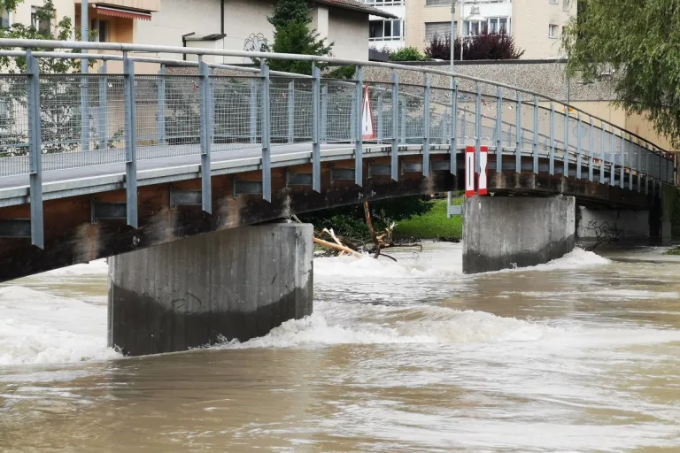 Hochwasser im Kanton Aargau – Lage stabilisiert sich zunehmend