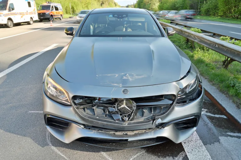 A2 Neuenkirch LU – Zwei Kleinkinder bei Unfall verletzt
