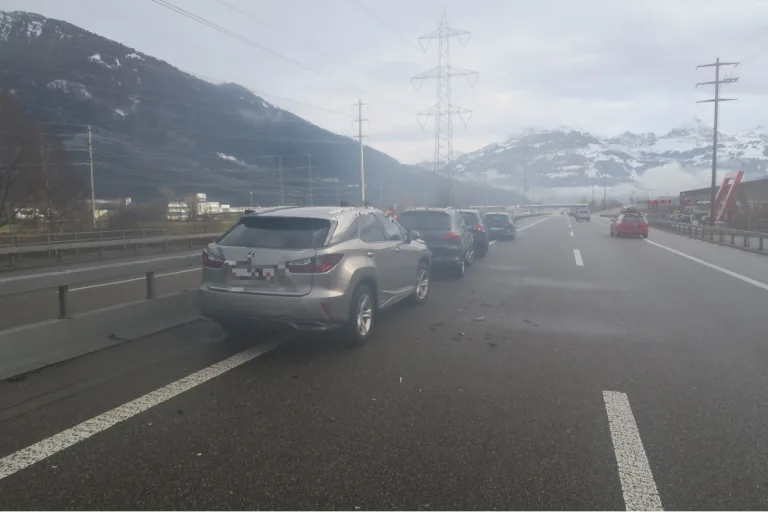 Bilten GL - Auffahrunfall auf der A3