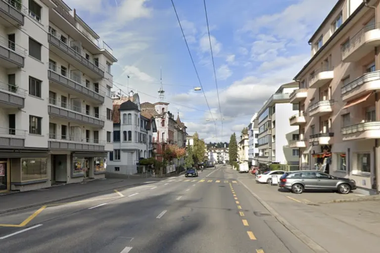 Unfall Luzern - Velofahrerin stirbt nach Kollision mit Auto