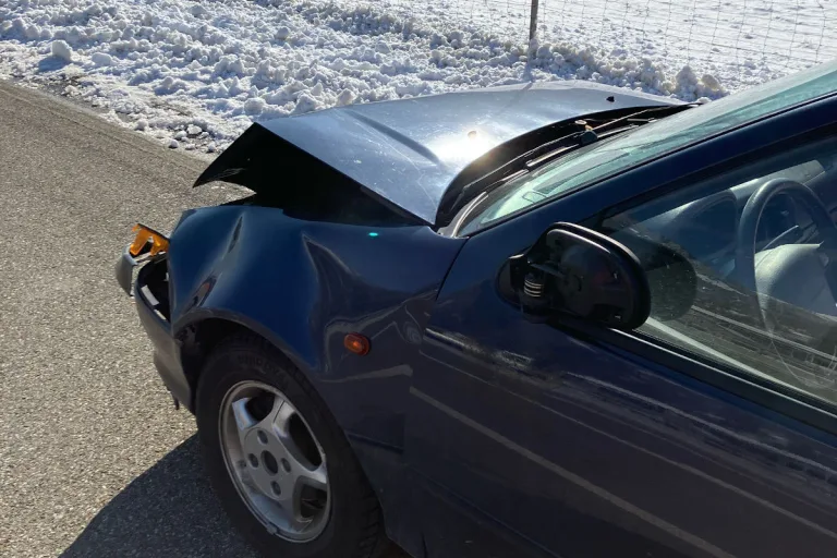 A3  Mollis GL – Auffahrunfall auf der Autobahn