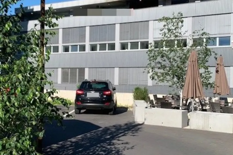 Breitenbach SO - Brand in Wohn- und Geschäftshaus – tote Person in Wohnung aufgefunden!