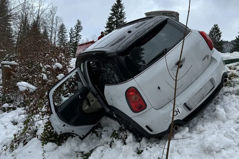 Urnäsch AR – Schwägalpstrasse nach Unfall gesperrt