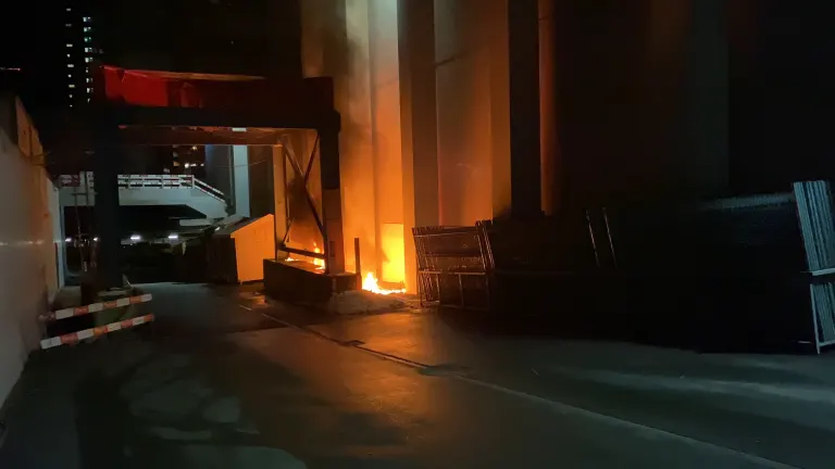 Stadt St. Gallen – Mobile WCs in Brand geraten