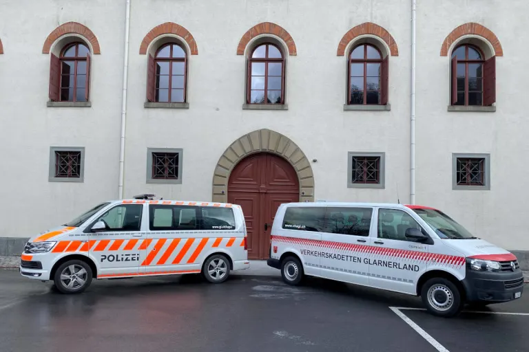 Kanton Glarus – Prüfungserfolg der neuen Verkehrskadetten