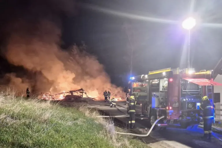 Brand eines Gebäudes in Greinbach – Verdacht auf Brandstiftung