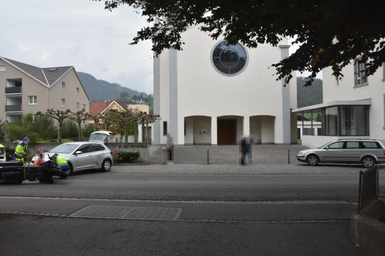 Oberriet SG – Auto kollidiert mit Motorrad
