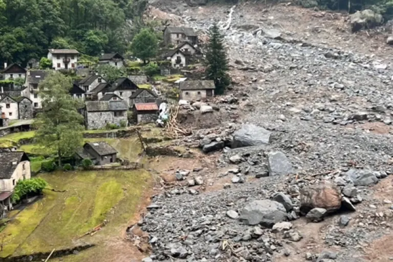 Unwetter im Vallemaggia TI - Viele Orte ohne Strom und Wasser