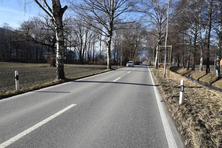 Maienfeld GR – Auffahrkollision aufgrund Überholmanöver auf der Gegenfahrbahn