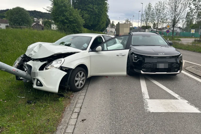 Sirnach TG – Lenkerin nach Unfall mit Rega ins Spital geflogen