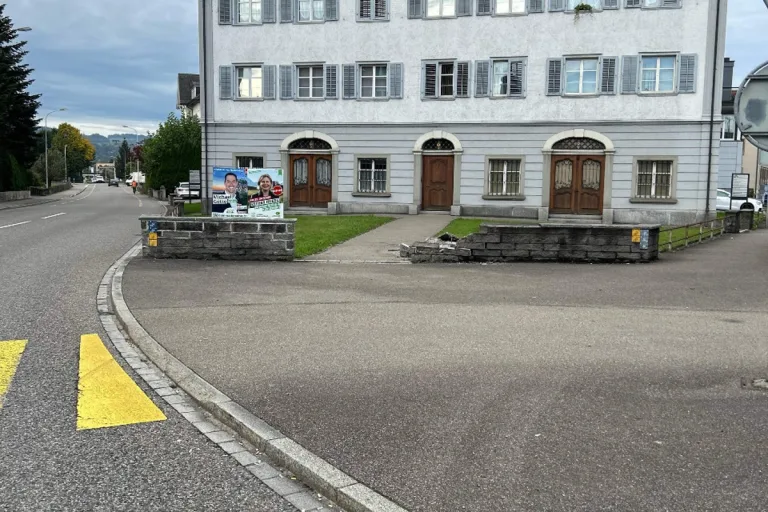 Gossau SG - Nach Unfall einfach weitergefahren 