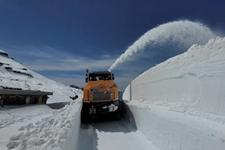 Klausenpass ab 2. Mai wieder offen für den Verkehr