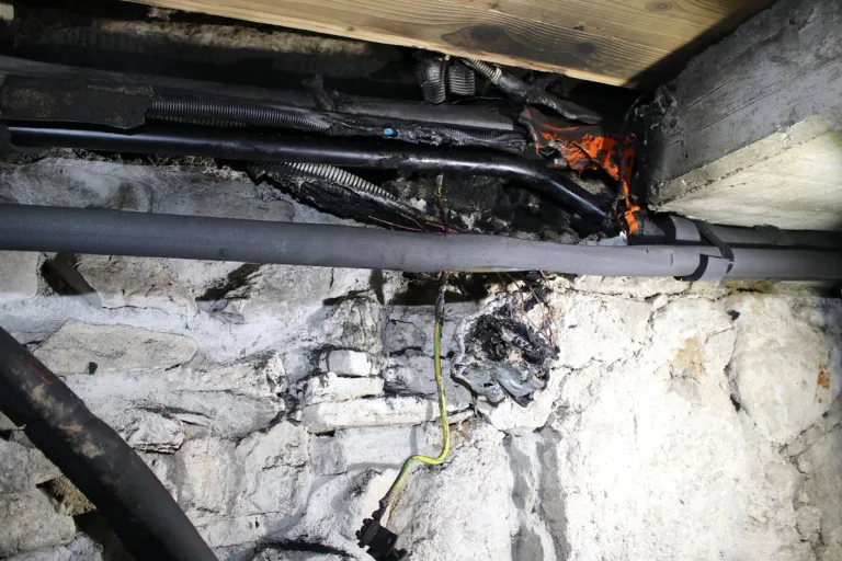 Schwende AI - Brandausbruch in einem Hotel