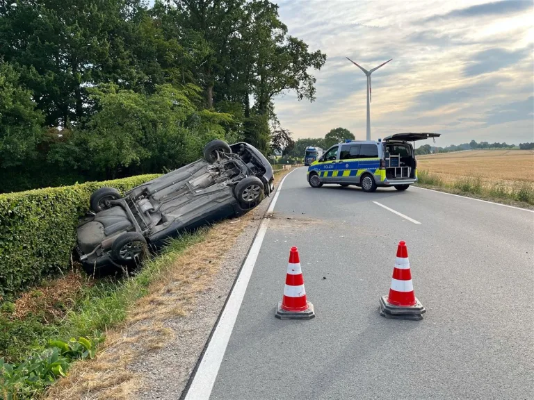 Coesfeld – 18-jähriger Autofahrer überschlägt sich
