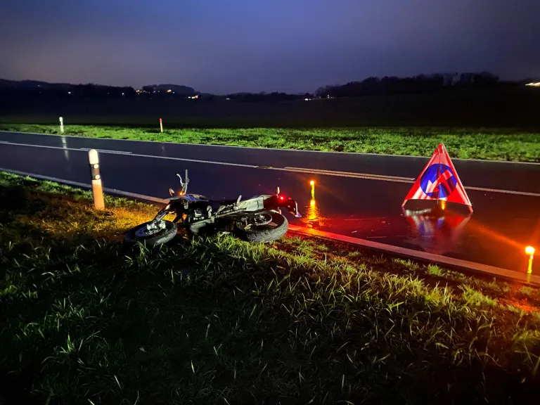 Stettfurt TG – 17-jähriger Motorradfahrer nach Kollision verletzt