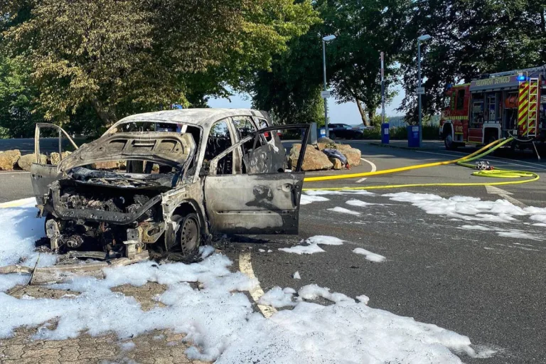 Detmold – PKW Brand am Hermannsdenkmal