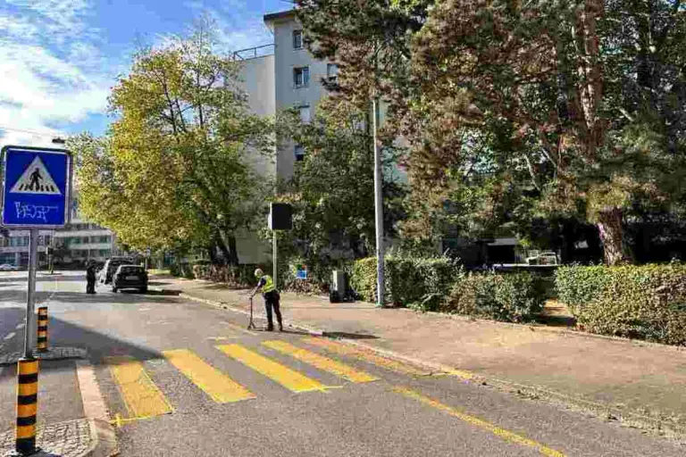 Basel - Verkehrsunfall zwischen einem Auto und einem Kind