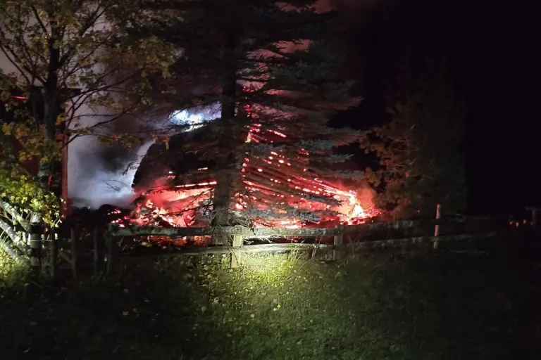 Spiss – Berghütte bei Brand vollständig zerstört
