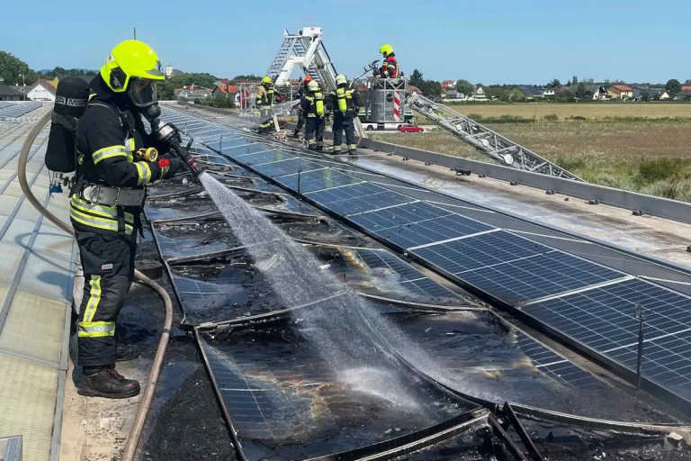 Steinabrückl NÖ – Photovoltaikanlage in Brand