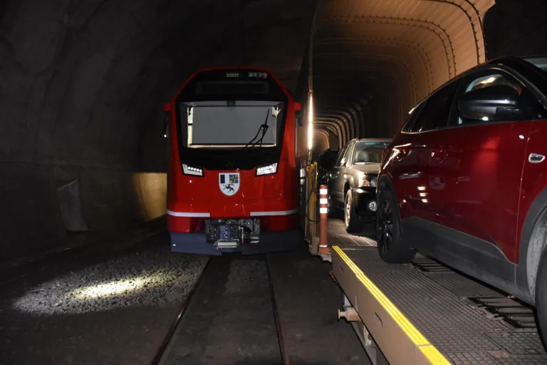 Klosters GR – Bahnunfall im Vereinatunnel