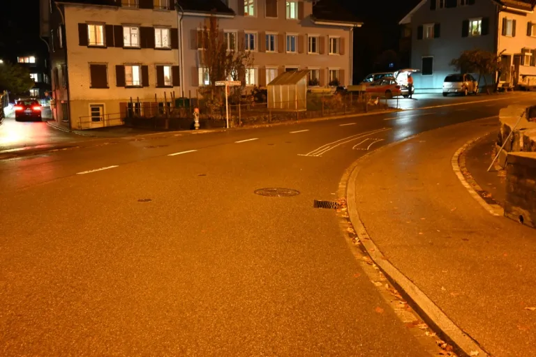 Waldkirch SG - 16-Jähriger stürzt mit dem Motorrad