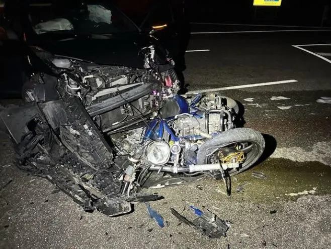 Landau – Motorradfahrer bei Unfall mit Auto schwer verletzt