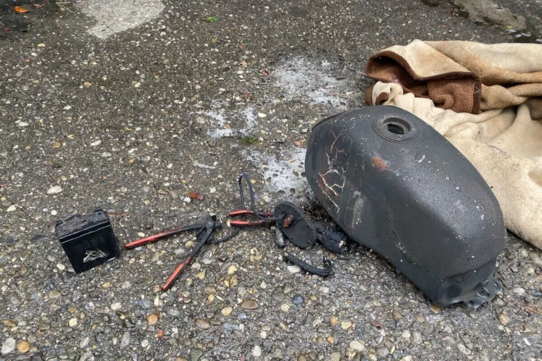 Cham ZG – Brand in einem Motorradgeschäft