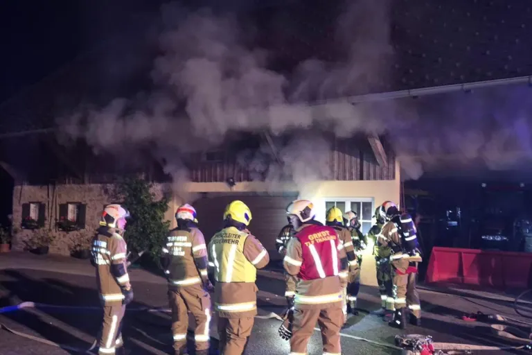 Thalgau – Defektes Akku-Ladegerät verursacht Brand