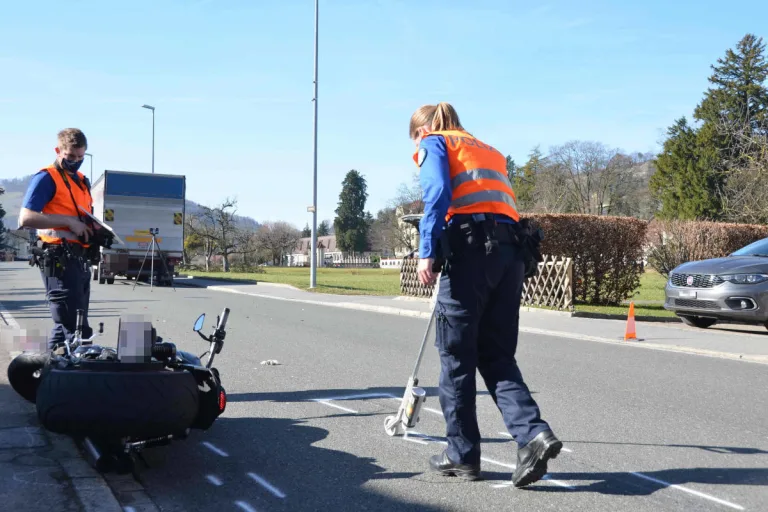 Rheineck SG – Motorradfahrer nach Kollision mit Sattelschlepper schwer verletzt