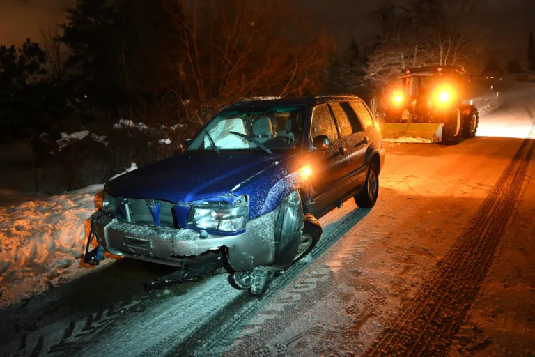 Kirchberg SG – Mit Auto ins Rutschen geraten