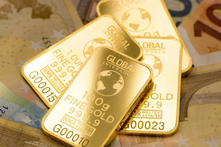 Luzern - 120 Goldbarren im Zug gefunden - Eigentümer bleibt unbekannt 