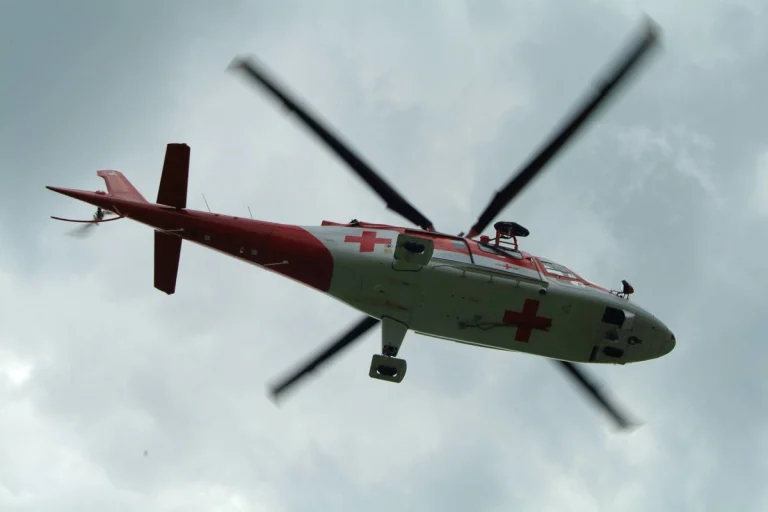 Bätershausen TG - Velofahrer nach Unfall lebensbedrohlich verletzt