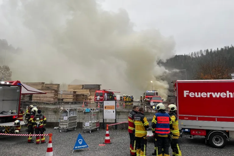 Einsiedeln SZ - Brand in Holzschnitzelanlage - Update