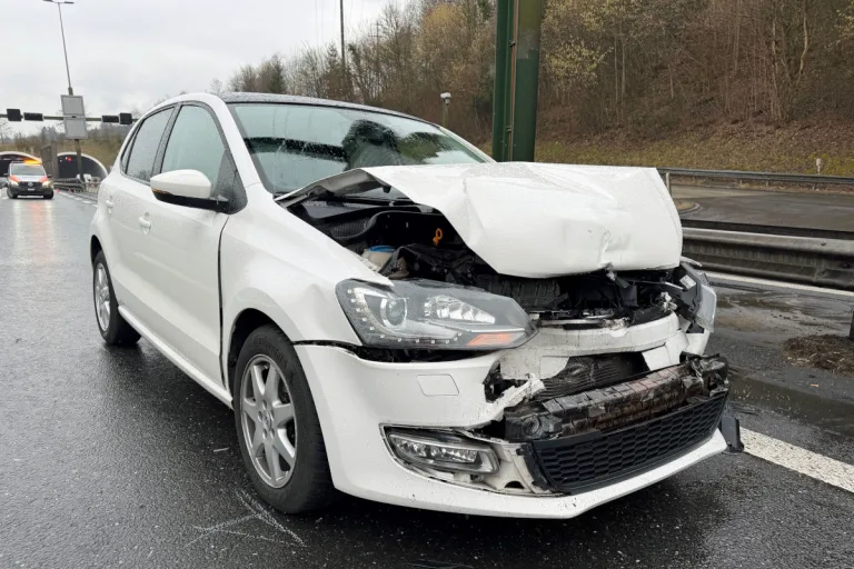 A14 Ebikon LU – Unfall bei Rathausentunnel