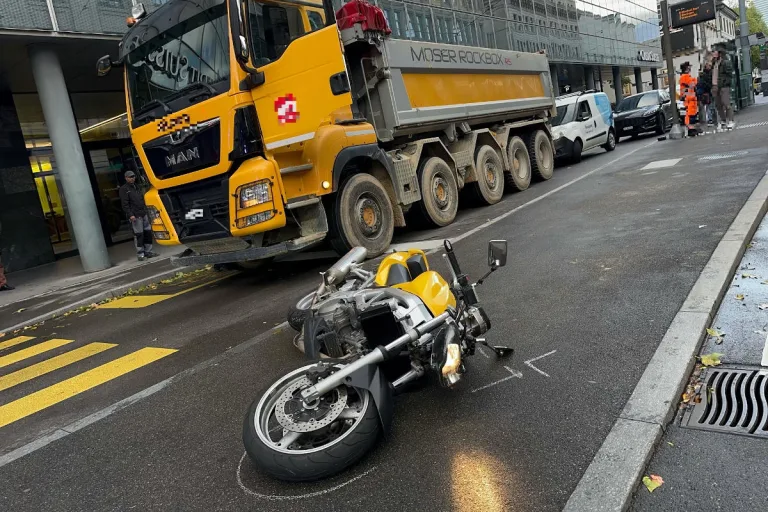 Basel BS – Motorradfahrer schwer verletzt
