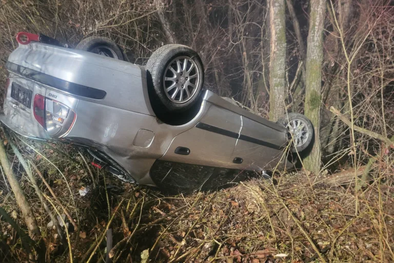 Neudorf ob Wildon ST – Minderjähriger ohne Lenkberechtigung verunfallt
