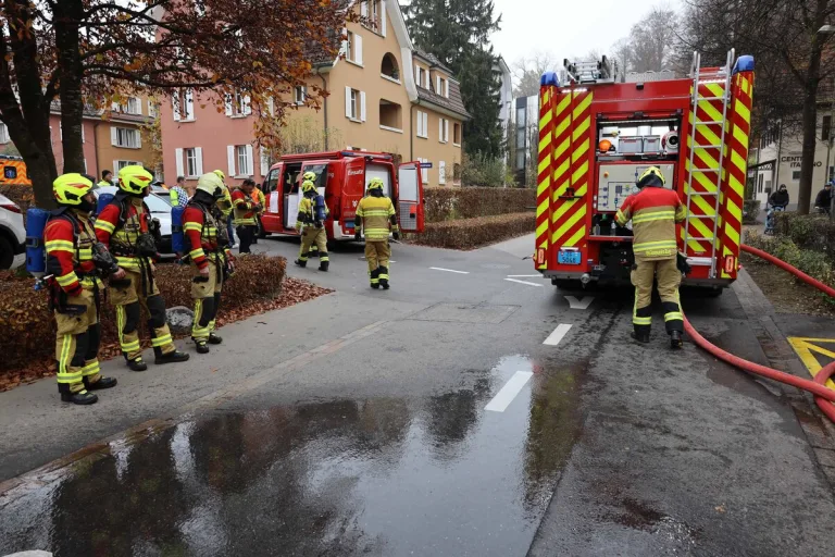 Zug – Seniorin erleidet Rauchgasvergiftung bei Brand