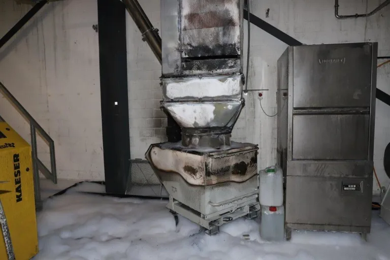 Bilten GL – Brandausbruch in einem Recyclingbetrieb