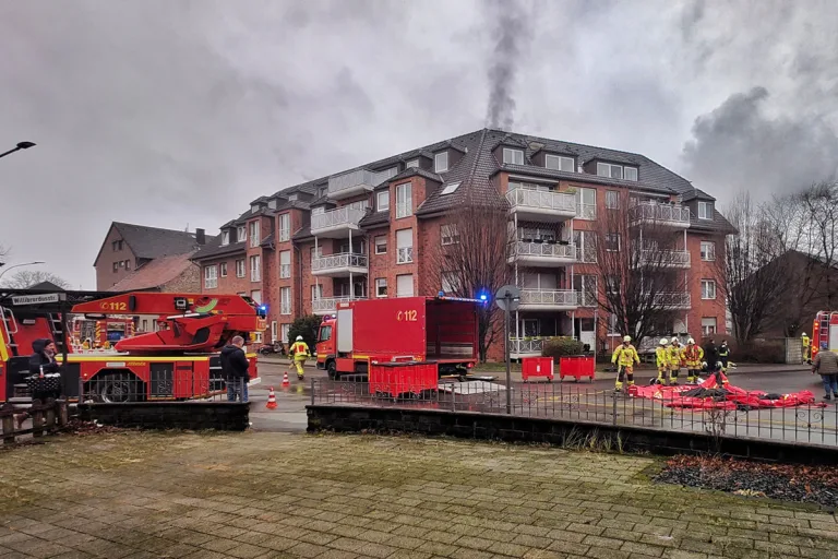 Grevenbroich – Ein Verletzter nach Brand in Tiefgarage