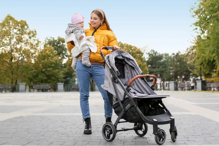 Stuttgart BW – Mutter und Kleinkind von Auto überfahren